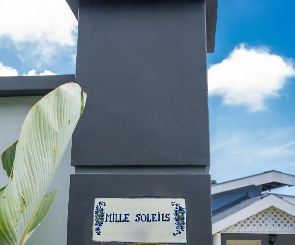 Mille Soleil * Port Glaud